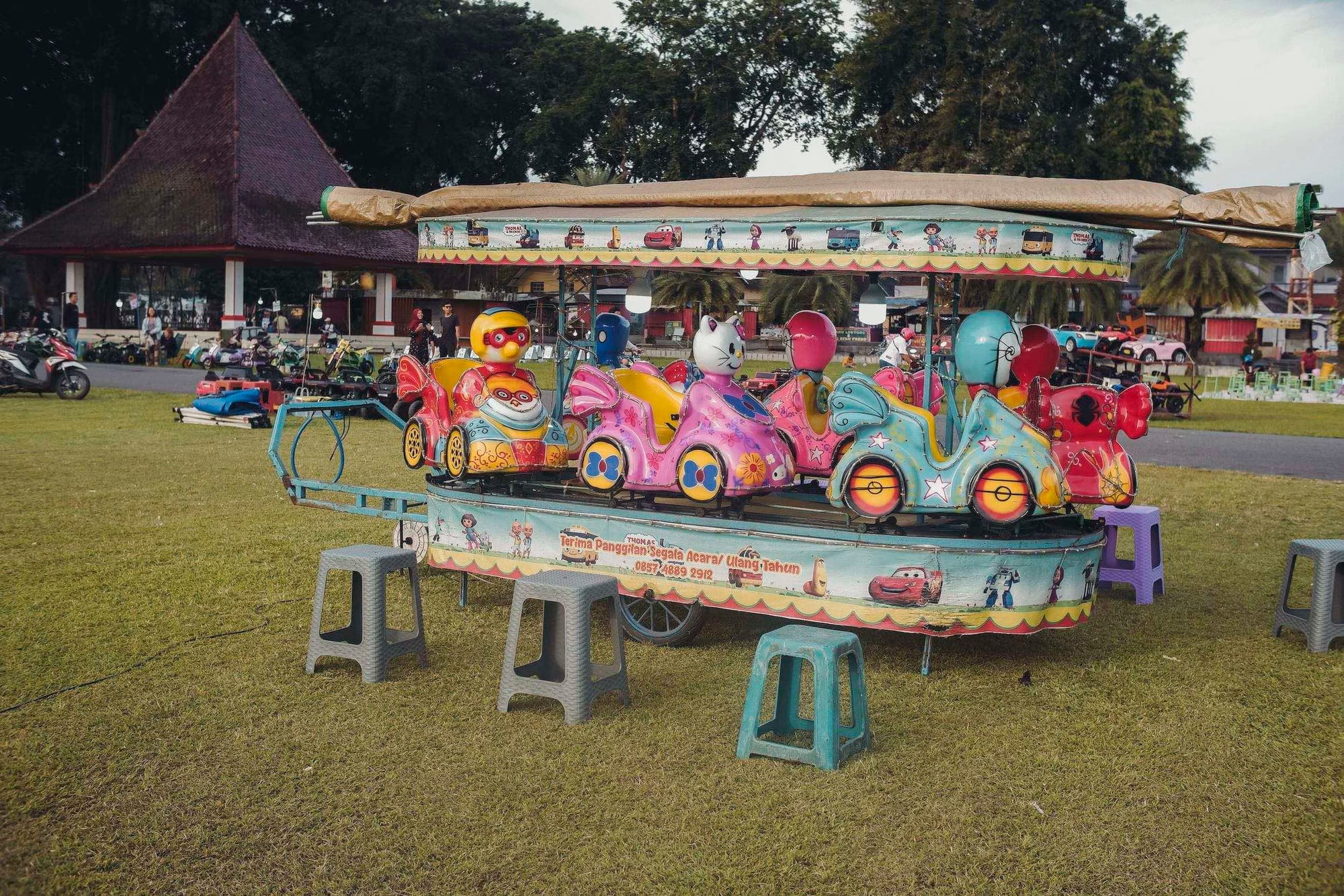 Alun-Alun Kota Blitar, jantung wisata kota Blitar yang memikat dengan tata ruang khas Jawa yang sarat makna