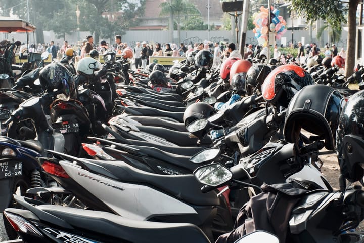 Street Photography at Pasar Minggu, Malang City